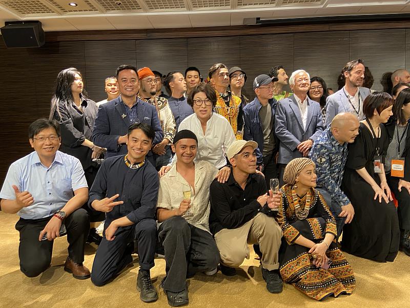 饒慶鈴行動支持 北上欣賞布拉瑞揚舞團《我・我們》演出 盼世界看到臺東藝文能量