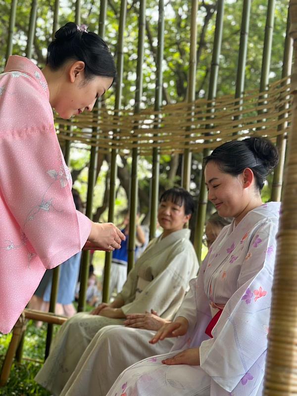 茶道儀式演示。