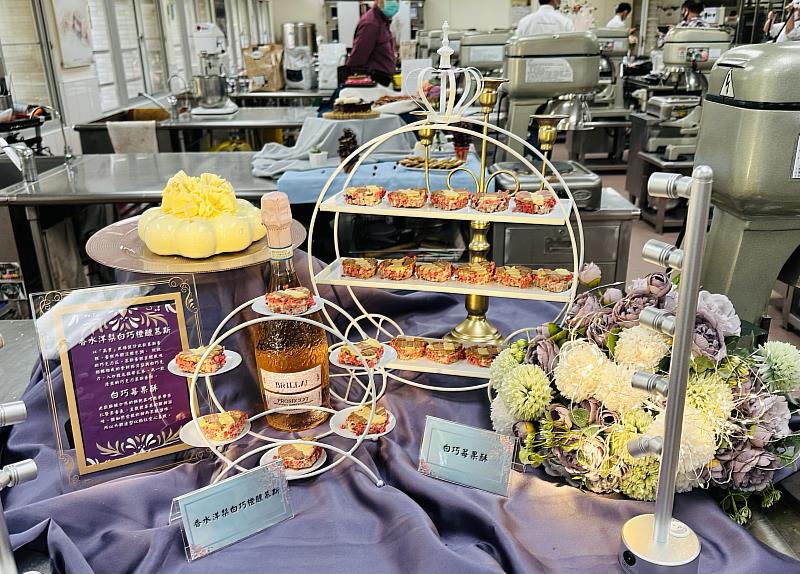 景文科大餐飲系林珈萱同學榮獲佳作作品。