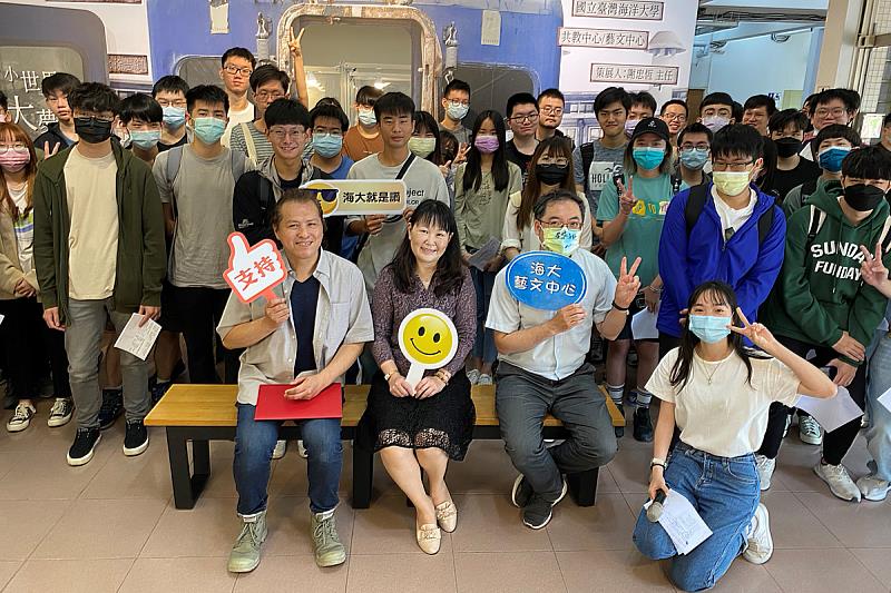 《小世界大夢想》經典鐵道模型展開幕式與會人員合影