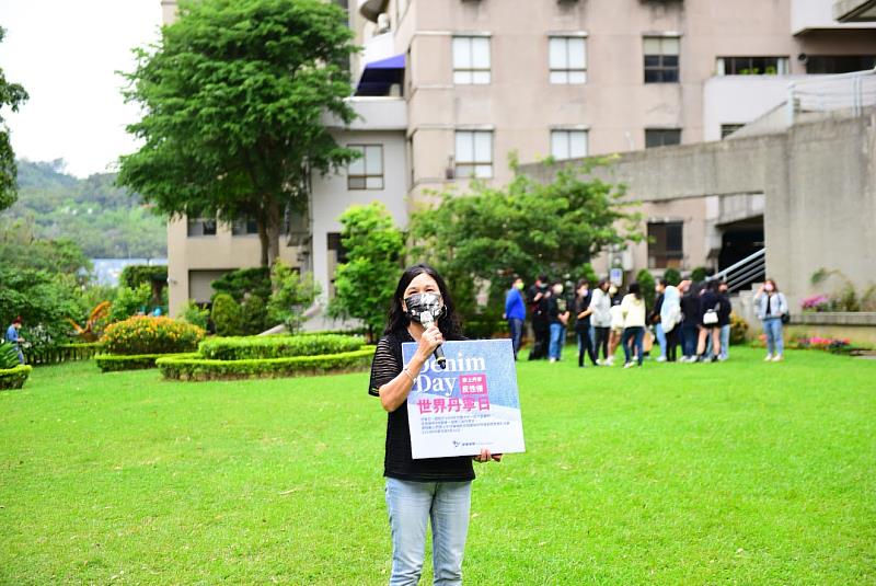世界丹寧日-校長陳錦杏致詞，中臺全校師生共同響應世界丹寧日。