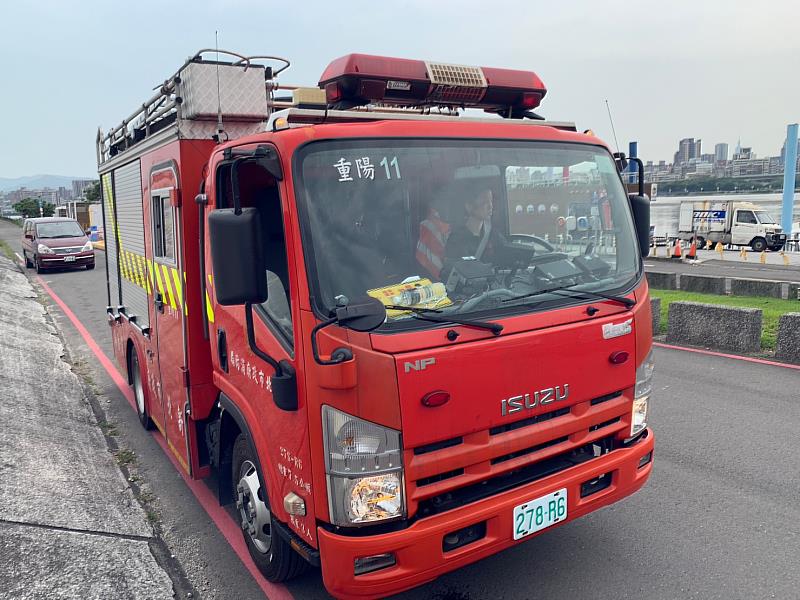 安排不同車流量之道路、夜間光線不充足路段、狹小巷弄、山區道路及高快速公路等