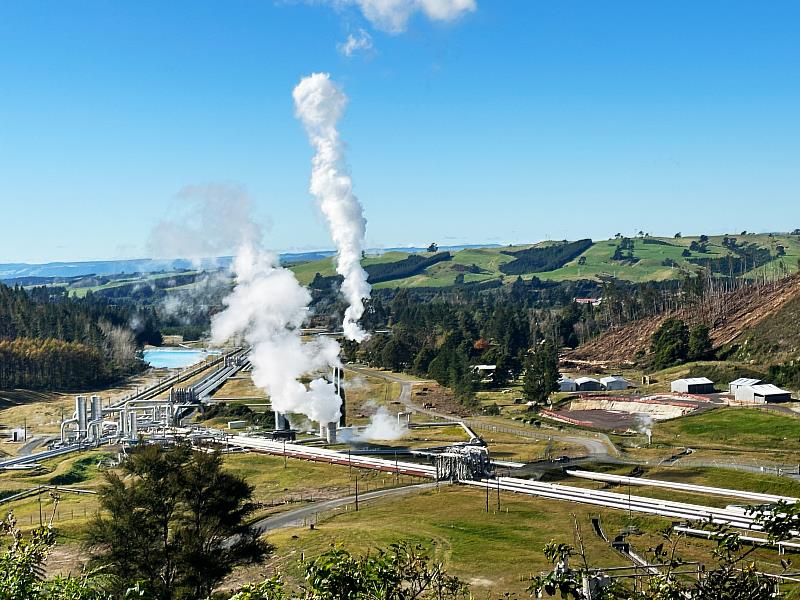 縣長饒慶鈴率團參訪考察紐西蘭地熱發展  推動環境永續打造不一樣的潔淨能源