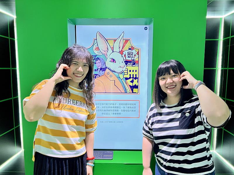 經發局引進與百年藝術殿堂英國V&A博物館跨界合作的VR作品《好奇的愛麗絲》，展期至6月30日，體驗即可獲得VIVELAND百元折價券。