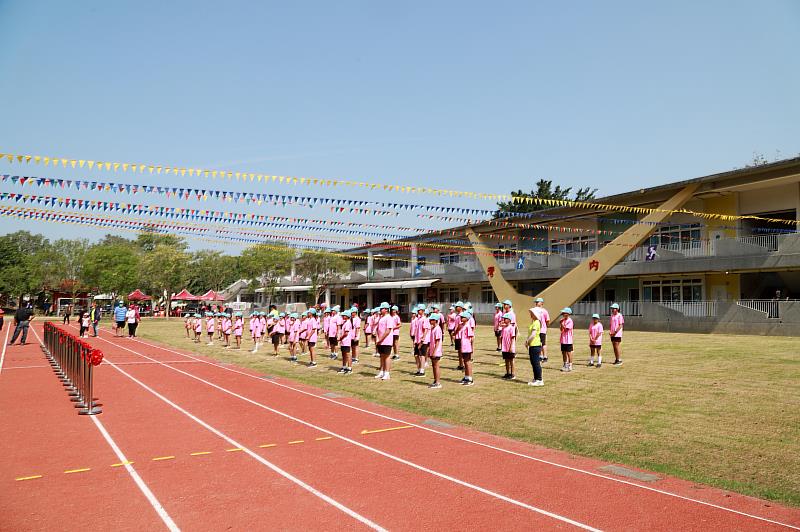 嘉義縣灣內國小83週年校慶暨PU跑道啟用剪綵典禮