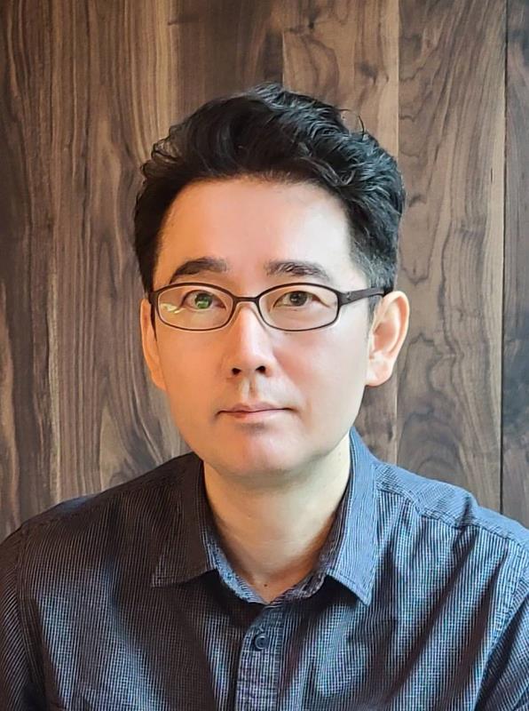 熟悉國際外交事務協助青年學子培養國際觀點的黃奎博副教授