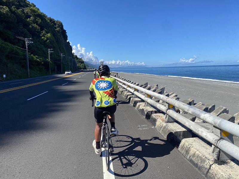 漂鳥精神 燃起挑戰自我的心  112年暑期愛上美麗島 鐵騎凸臺灣單車環島活動