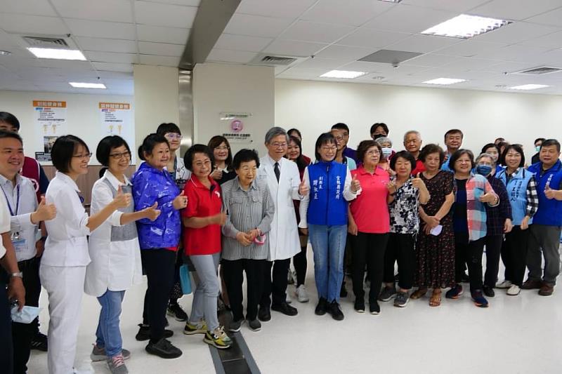 中國醫藥大學北港附設醫院打造「銀髮族智能健身俱樂部」揭牌啟用