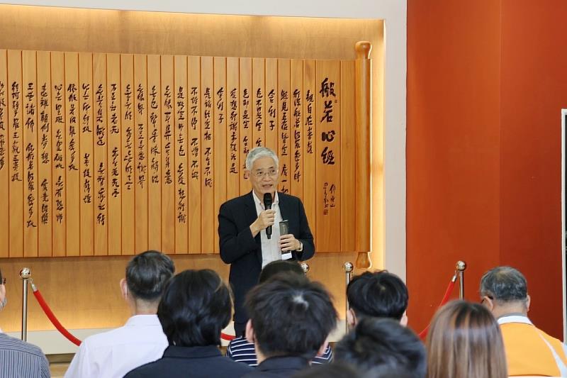 南華大學產品與室內設計學系「吾所室室」巡迴展開跑，高俊雄副校長於首場開幕式致詞勉勵。