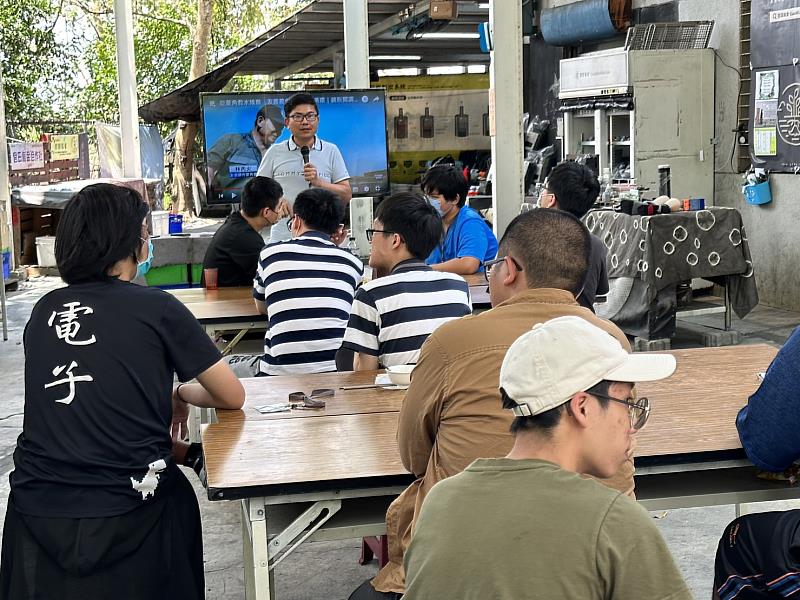 楊泰和學務長給予師生勉勵