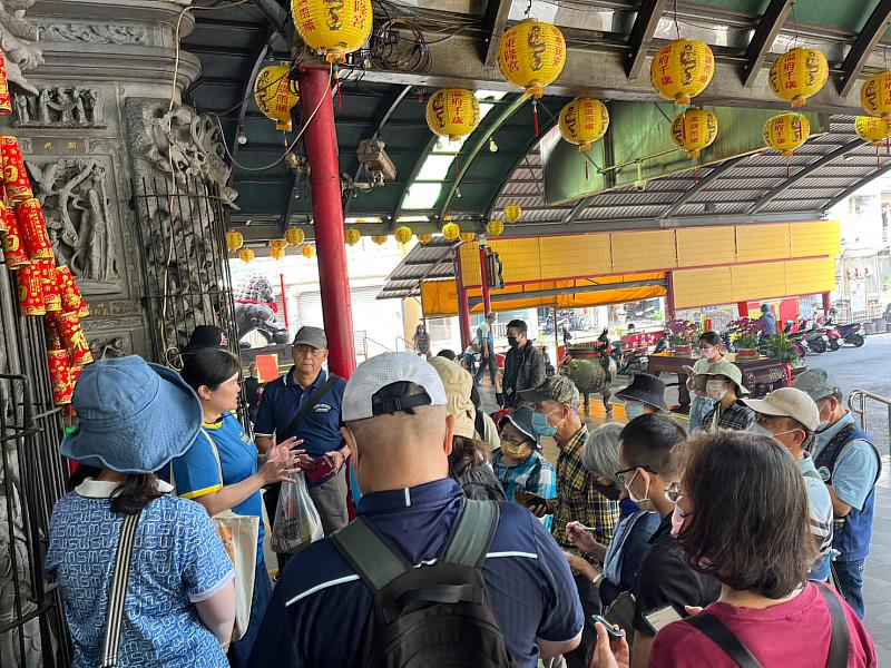 屏東縣政府精心安排東港小旅行，由在地達人帶領遊客進行深度旅遊