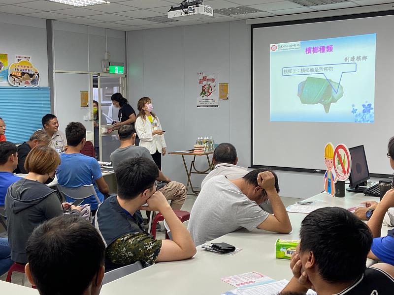 臺東守護營造業勞工健康！滿30人可向衛生局申請免費到工地口腔黏膜檢查