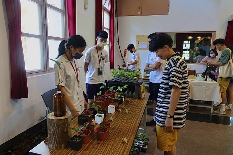 興大森林週展推廣永續觀念