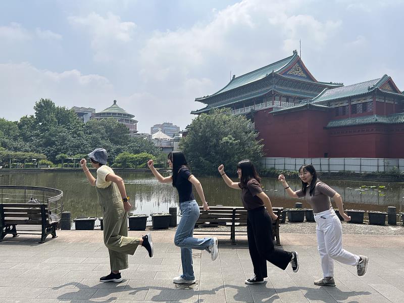 北藝大博館所年青生力軍邀請大家一起參與行艸學