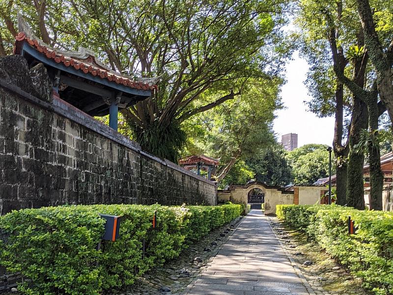 歡迎大家線上線下欣賞及認識這座富有歷史和文化價值的園林古蹟。