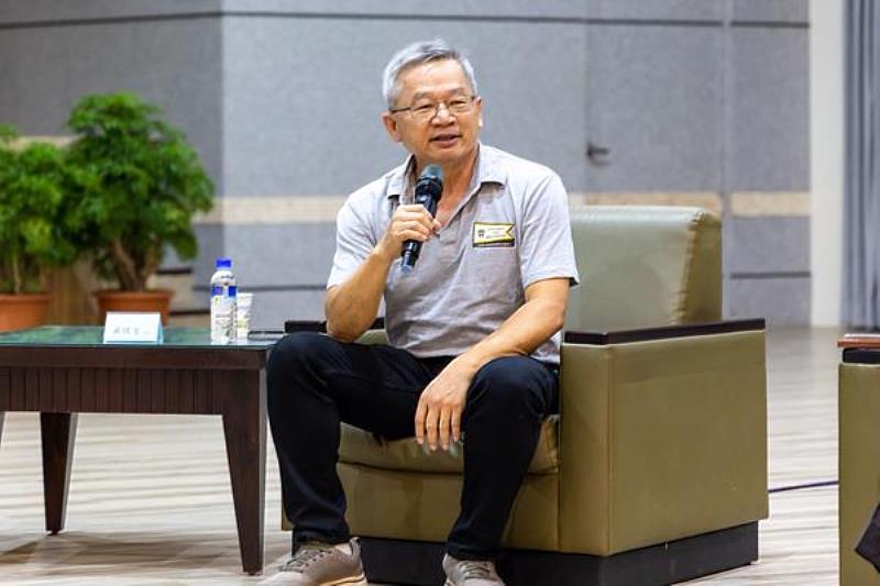 南臺科技大學校長吳誠文於「運動與科技的深度對話」活動中致詞。