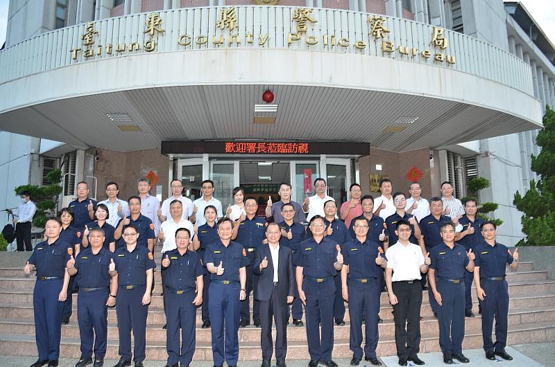 警政署長黃明昭22日視察臺東縣警察局 肯定掃黑與打詐成效