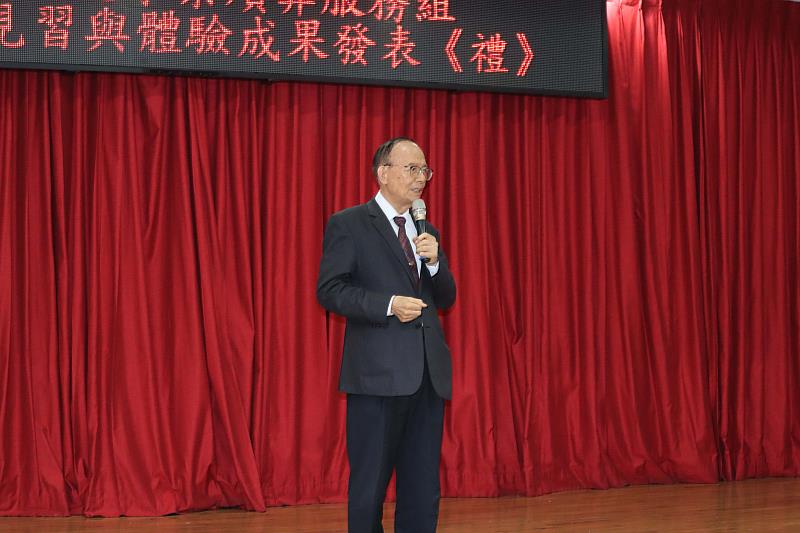 南華大學生死學系殯葬組舉辦實習成果發表會，林聰明校長致詞勉勵。