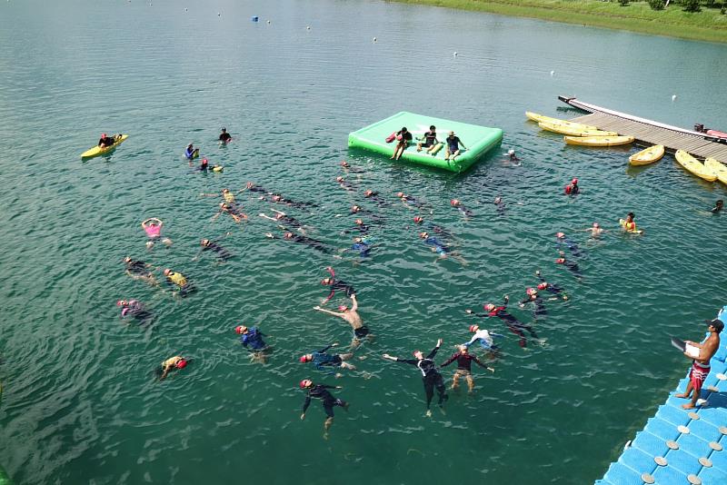 加強民眾自救救人能力 臺東縣府開辦水域安全訓練及親子體驗 救生員初複訓即日起報名