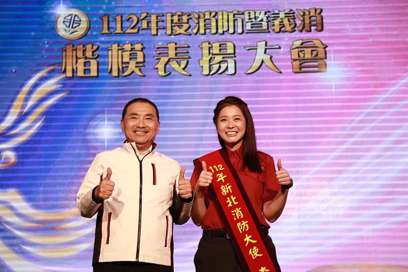 消防大使，拋磚引玉宣揚消防，本次表揚大會特別邀請知名本土劇演員李燕小姐擔任消防大使