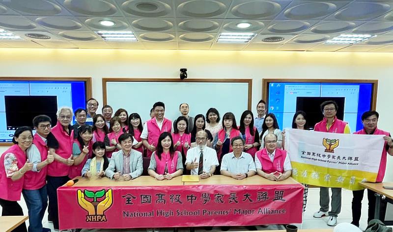 全國高中家長大聯盟對華梵大學的辦學特色相當肯定。