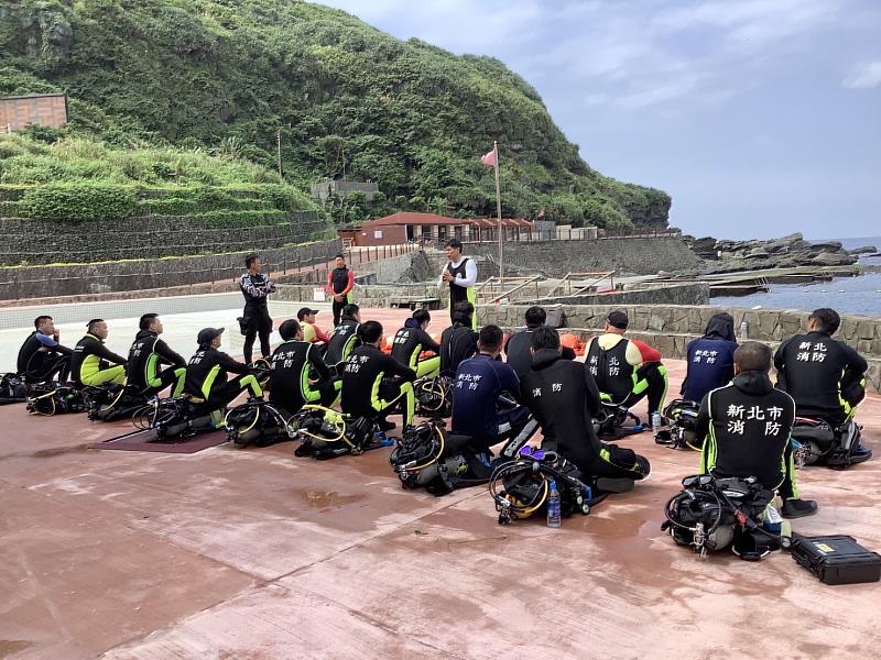 新北潛搜新血完訓，水域救援能力精進
