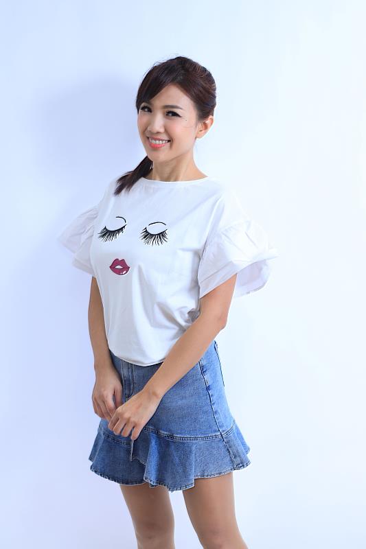 百變主播廖盈婷將擔綱世新大學首屆世鑫獎頒獎典禮主持人。（世新大學提供）