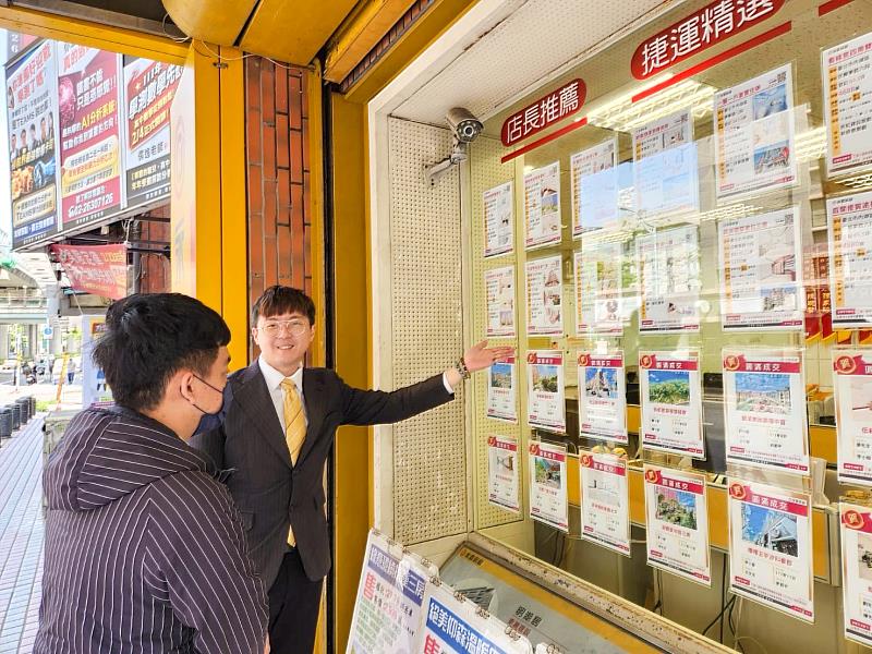 陳家駿分享，永慶房屋不斷優化誠實服務，以維護消費者權益。