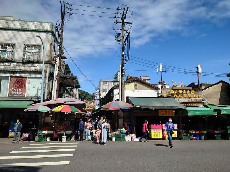 新北市政府市場處委由新北住都中心擔任金山市場公辦都更案招商顧問。(新北住都中心提供)