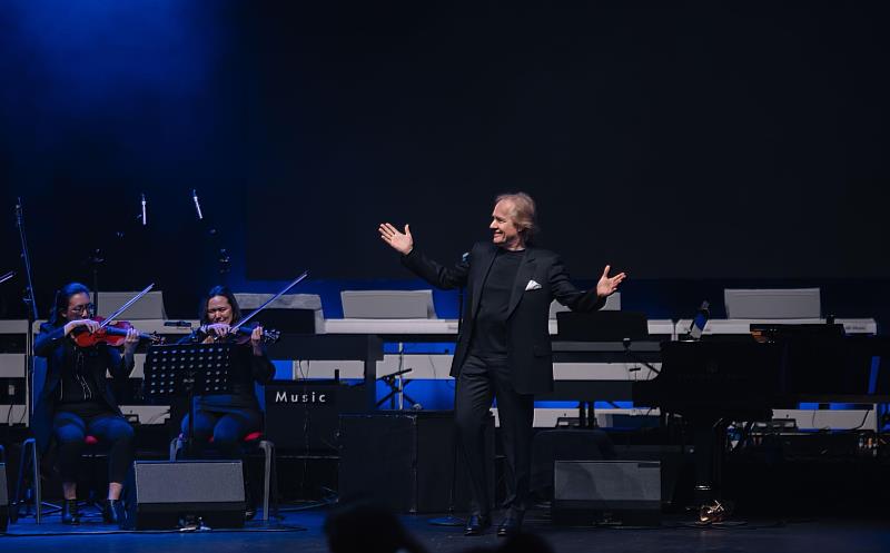 理查克萊德門巡迴音樂會宣傳照