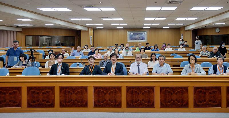 華梵大學舉行東亞書法發展國際研討會。