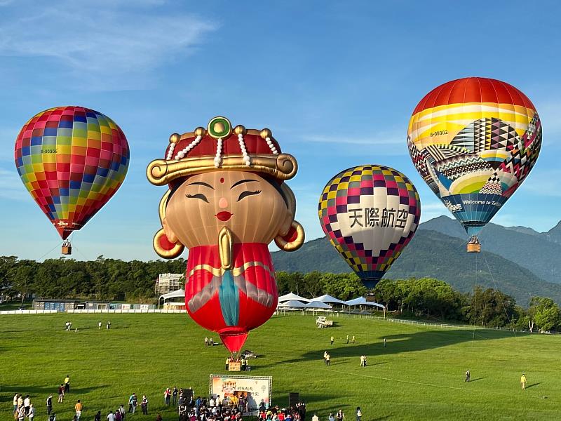 全球獨一無二Q版媽祖造型熱氣球今首度亮相！縣長饒慶鈴邀民眾來臺東一睹新球風采