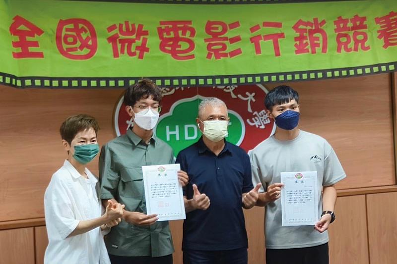 海大輪機系蔡安捷與陳宏祥獲得112年全國微電影行銷競賽第一名