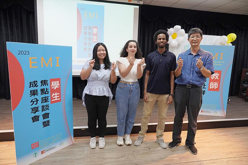 大葉大學環工系姚品全老師(右一)與選修課程的國際學生合影