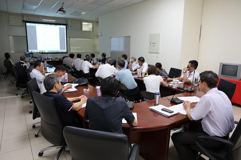 豐邑公司在專案小組會議上報告搶險施工進度