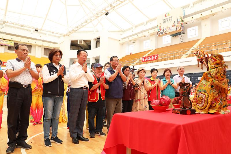 集結上百位長輩拚陣頭！華山基金會盛大舉辦迓媽祖也瘋狂趣味嘉年華