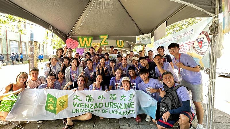 全體人員大合照