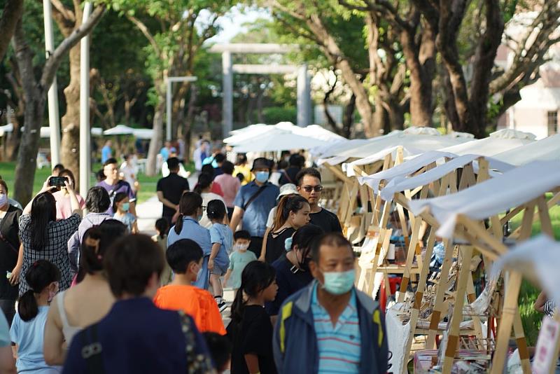 七月「朴通市集」盛暑封街水戰開打！旅遊好物必敗推薦