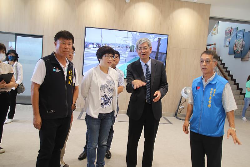 富岡漁港候船室改造完成優雅變身！ 饒慶鈴:縣府持續打造優質候船空間
