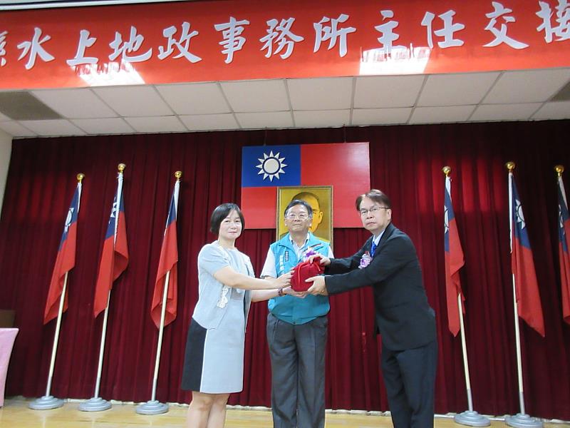 水上鄉地政事務所主任交接布達 -4
