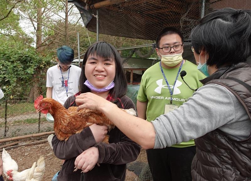 蔡路得參加資源教室所舉辦的校外參訪活動，讓她的大學生活多采多姿。