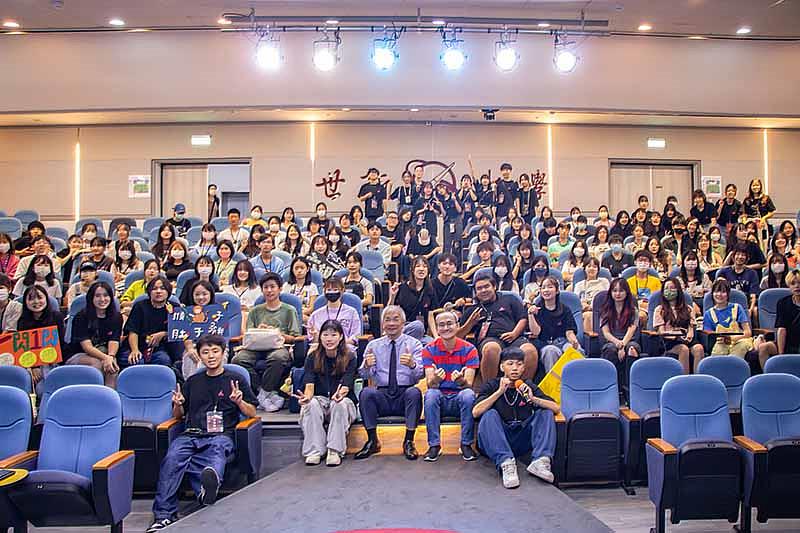 世新大學廣電營邁入第十屆，世新大學校長陳清河出席開幕式慶祝。（世新大學提供）