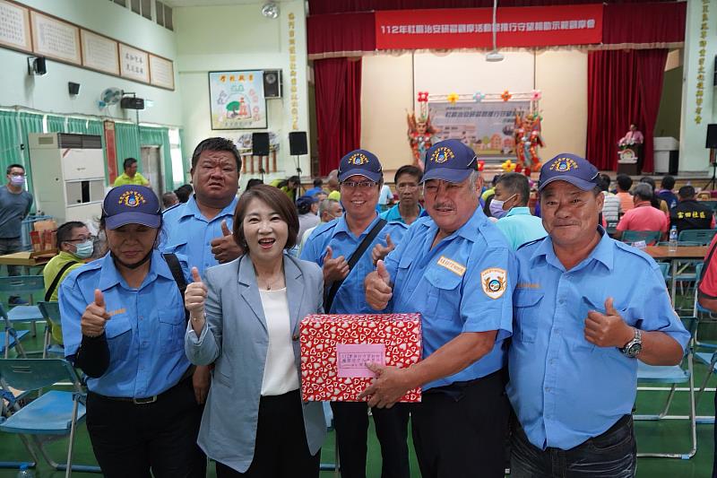 縣長周春米表示，守望相助隊是平時維護社區治安的重要力量