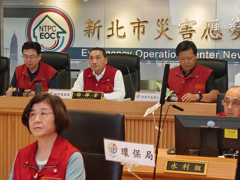 指揮官侯友宜市長於昨日19時主持第3次工作會報