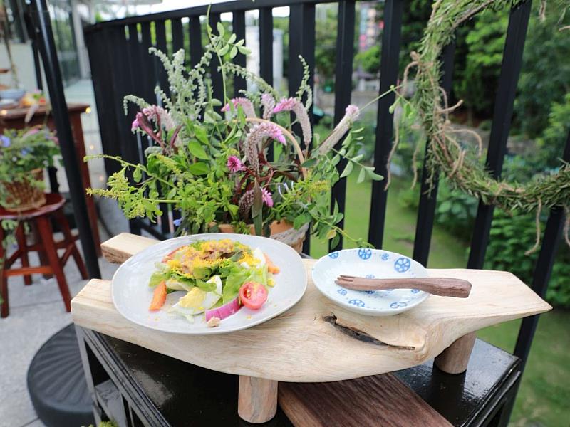 運用香山區在地的農漁牧特色食材，煮出專屬香山在地的美食料理