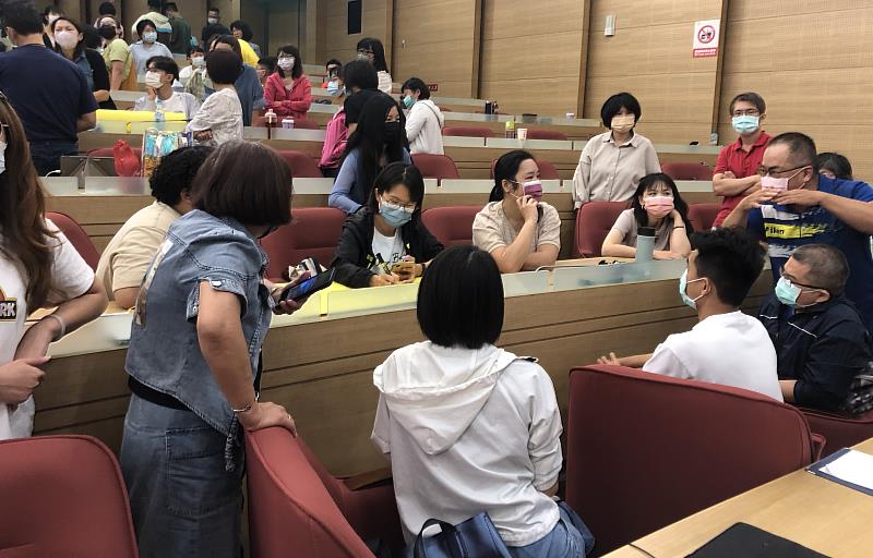 嘉義縣長照進階班開課 272位學員腦力激盪精進照護模式-2
