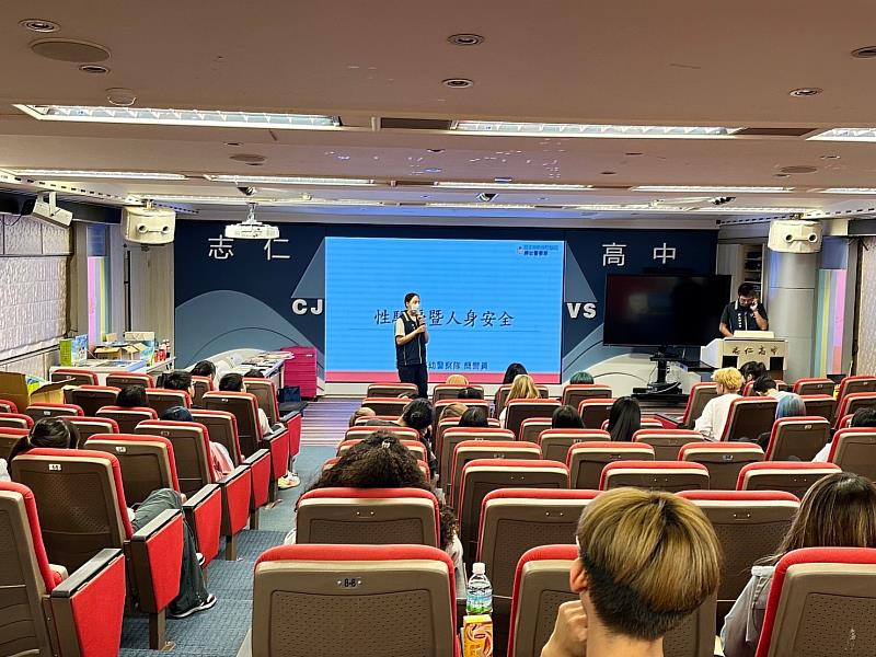假交友詐騙衍生數位性別影像暴力 新北警前進校園宣導！