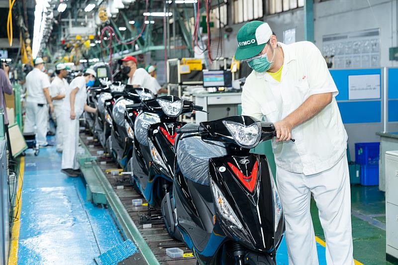 GP125 神車神價、熱銷不斷，光陽宣布產能加倍！