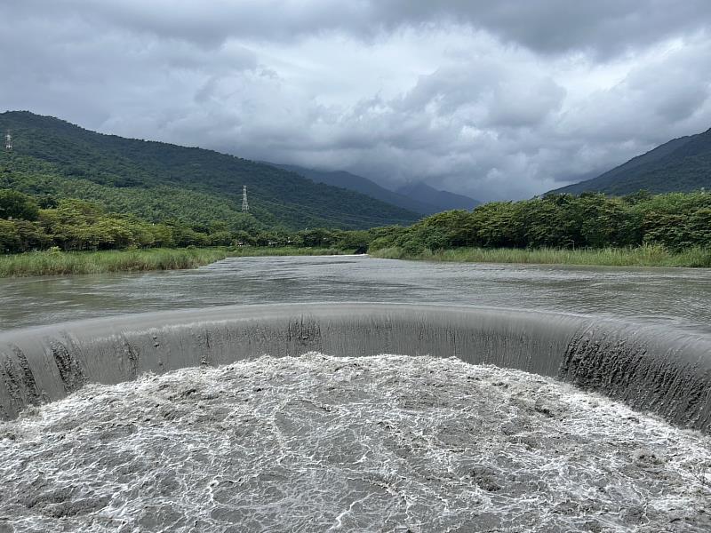 調節池引水情形