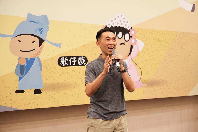 國父紀念館「對我來演台語」研習營，王蘭生館長致歡迎詞。
